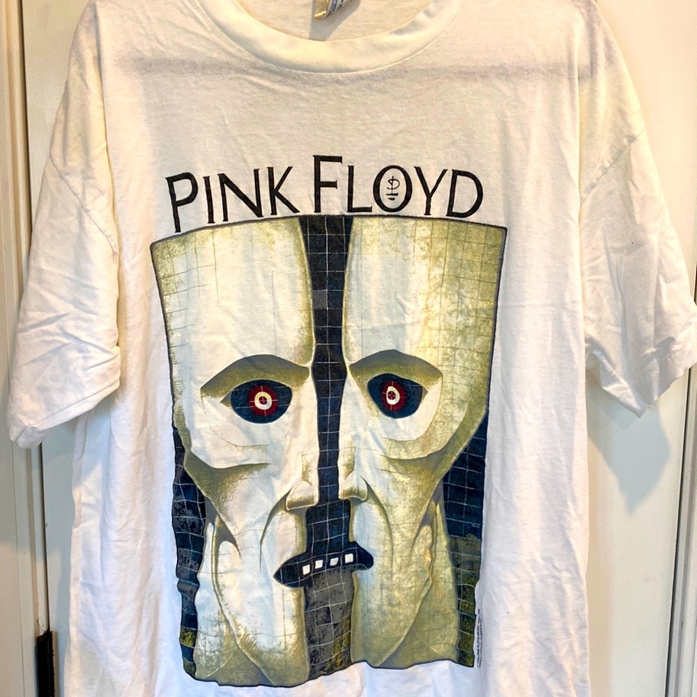 VINTAGE Pink Floyd Concert Tour T-Shirt RARE One Size Fits All